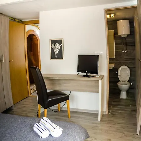 Guesthouse Inn Guest house *